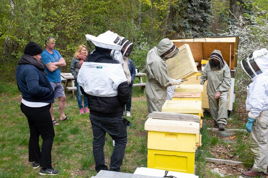 Biodlarmöte vid Ekebyhovs slott. Foto: Mats Andersson, http://www.andersson.photo https://www.bubbelbubbel.se